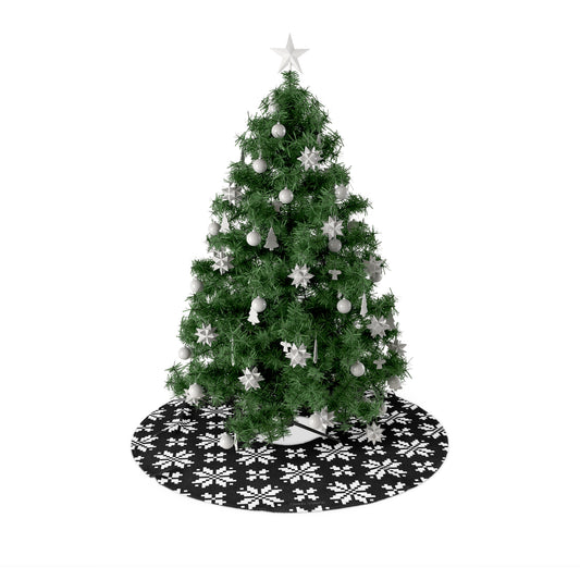 Jacquard Snowflake Christmas Tree Skirt with Italian Design print | Black | Giada Valenti | Christmas Decoration | Christmas Gift