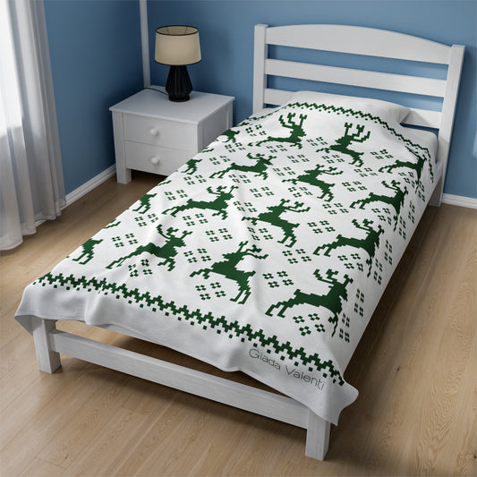 Jacquard Reindeer Christmas Velveteen Plush Blanket with Italian design print | 60x80 | White Green | Giada Valenti | Christmas Gift